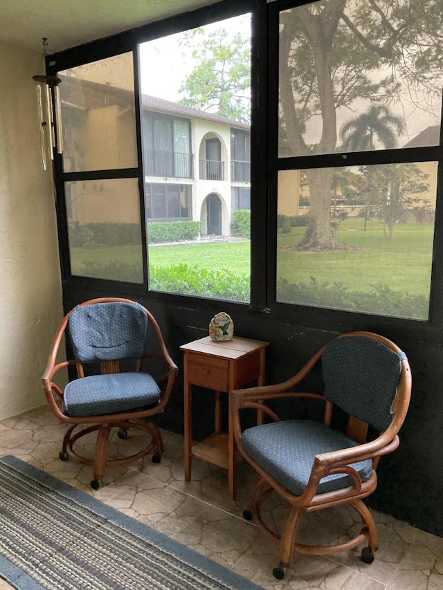 337 Knotty Pine Cir Unit B-1, Greenacres, FL 33463 - view of sunroom