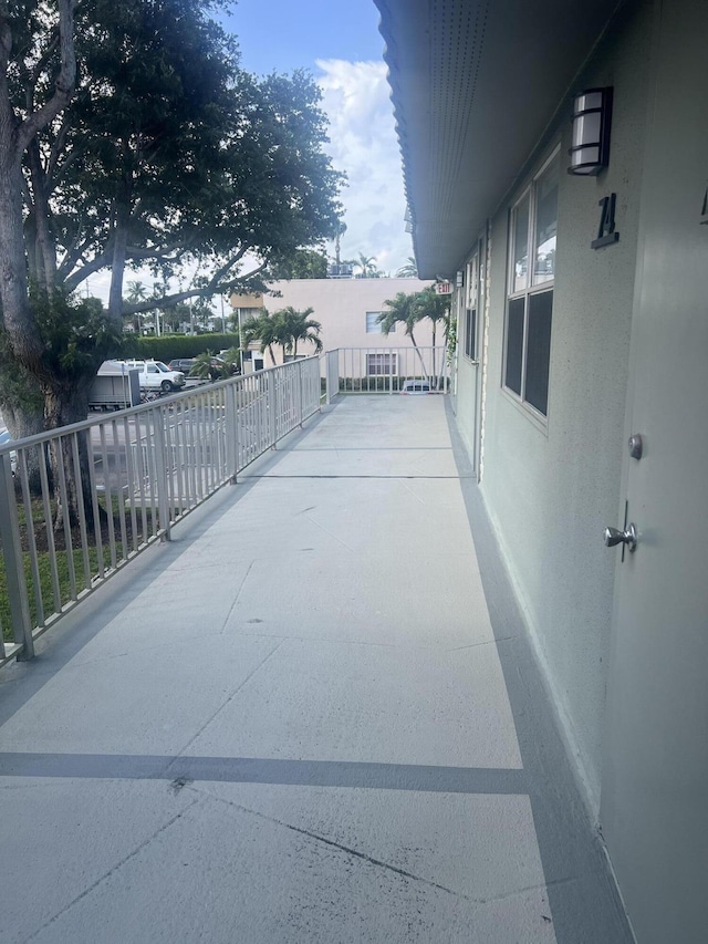 75 Flanders B B, Delray Beach, FL 33484 - view of patio