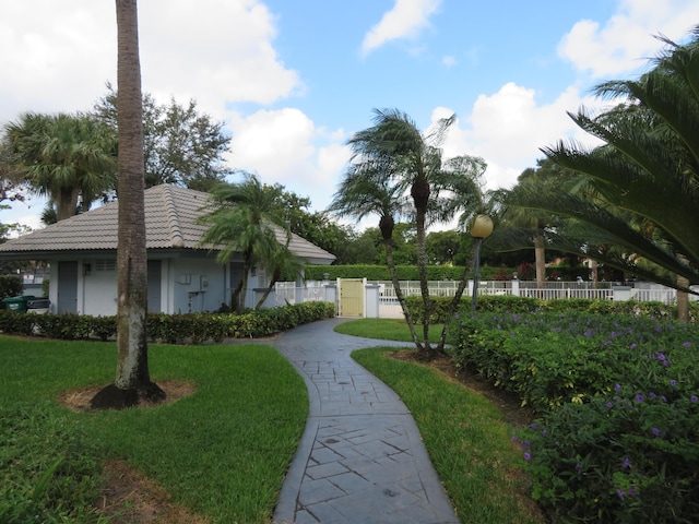 5372 Pine Cir, Coral Springs, FL 33067 - view of property's community