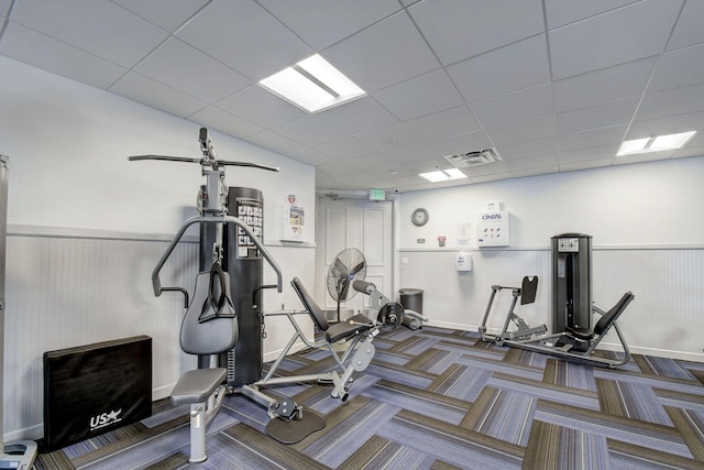 5115 Europa Dr Unit P, Boynton Beach, FL 33437 - gym featuring visible vents, carpet floors, baseboards, a drop ceiling, and wainscoting