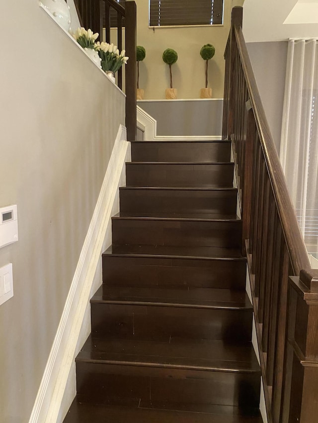 8481 NW 51st Ter, Doral, FL 33166 - view of stairway