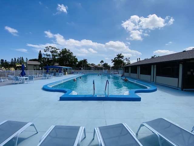 334 Pine Ridge Cir Unit D-2, Greenacres, FL 33463 - property view of water