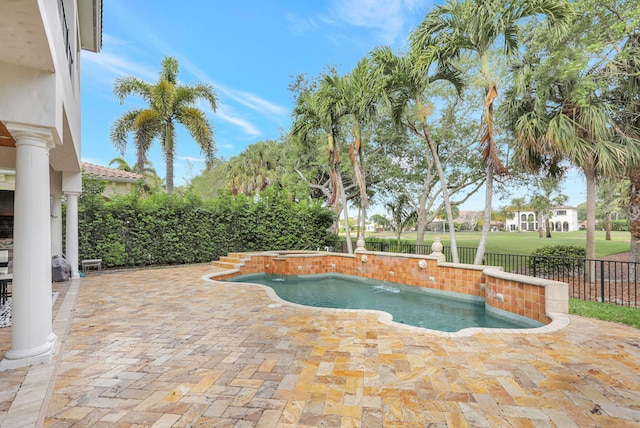 9387 Satinleaf Pl, Parkland, FL 33076 - view of pool featuring a patio, a fenced backyard, and a fenced in pool