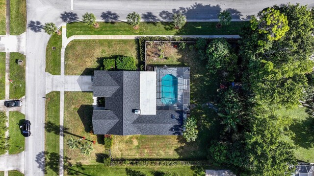 drone / aerial view of a pool area