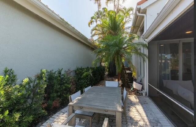 12624 Mallet Cir, Wellington, FL 33414 - view of patio / terrace featuring outdoor dining area