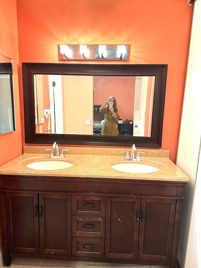 3779 Carambola Cir N Unit 28102, Coconut Creek, FL 33066 - bathroom with double vanity