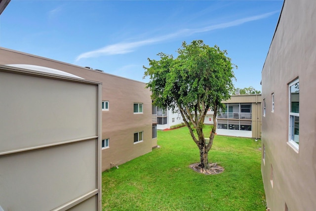 373 Piedmont H, Delray Beach, FL 33484 - view of yard