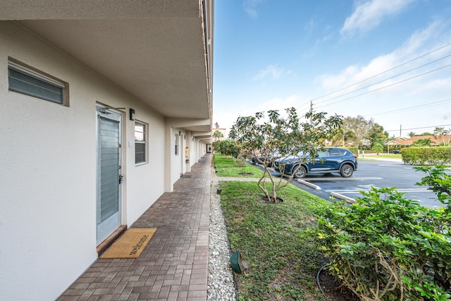 230 NE 26th Ave Unit 1030, Boynton Beach, FL 33435 - view of yard