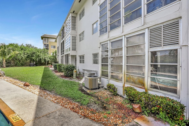 1021 Crystal Lake Dr Unit 109, Deerfield Beach, FL 33064 - exterior space with central AC