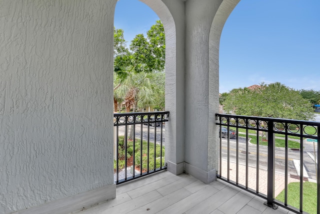 8086 Bautista Way, Palm Beach Gardens, FL 33418 - view of balcony
