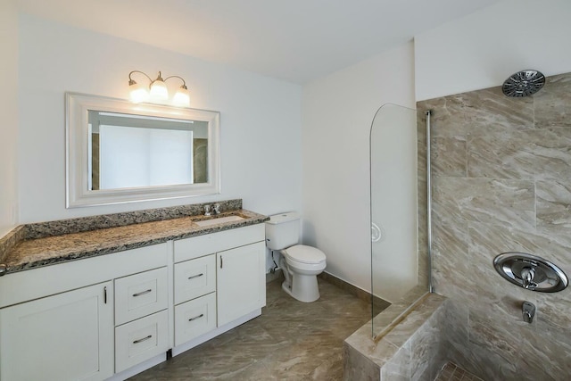 1168 SE Clifton Ln, Port Saint Lucie, FL 34983 - full bathroom featuring tiled shower, toilet, and vanity