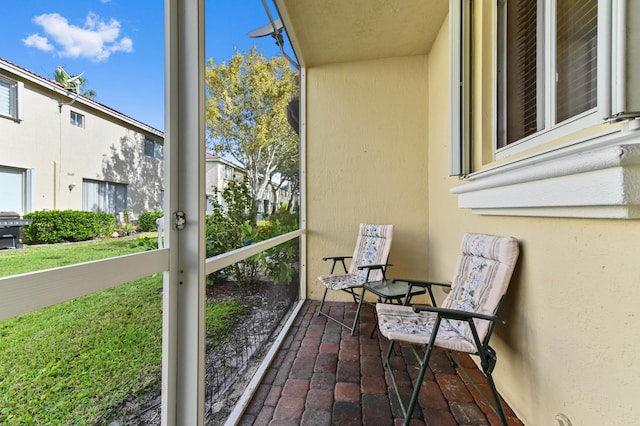 3119 N Evergreen Cir, Boynton Beach, FL 33426 - balcony featuring grilling area