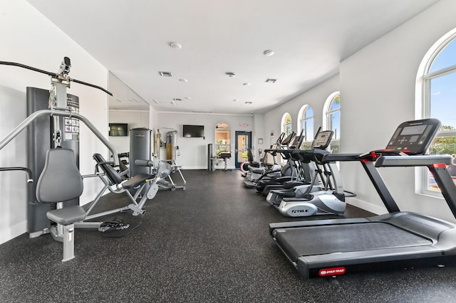 3119 N Evergreen Cir, Boynton Beach, FL 33426 - workout area with baseboards