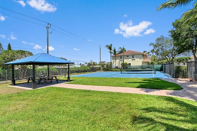 3119 N Evergreen Cir, Boynton Beach, FL 33426 - surrounding community featuring a tennis court and a gazebo