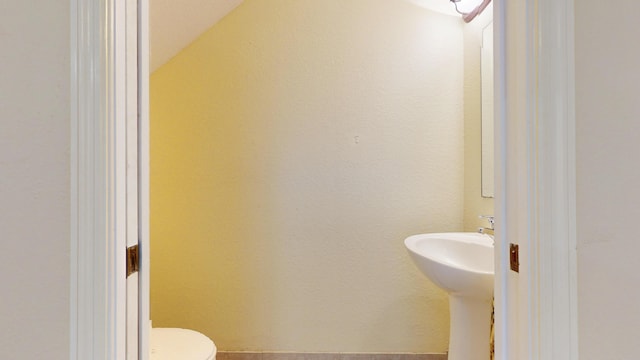 2558 SE Pineland Dr, Port Saint Lucie, FL 34952 - half bathroom featuring toilet