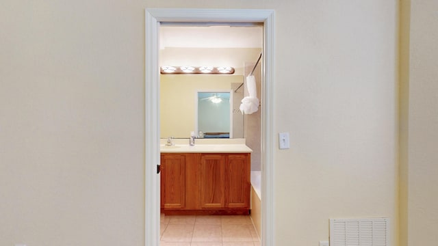 2558 SE Pineland Dr, Port Saint Lucie, FL 34952 - interior space with light tile patterned floors, baseboards, and visible vents