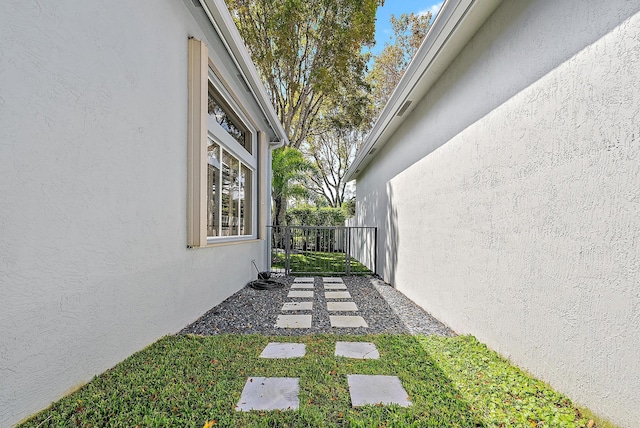 10740 Grande Blvd, West Palm Beach, FL 33412 - view of yard