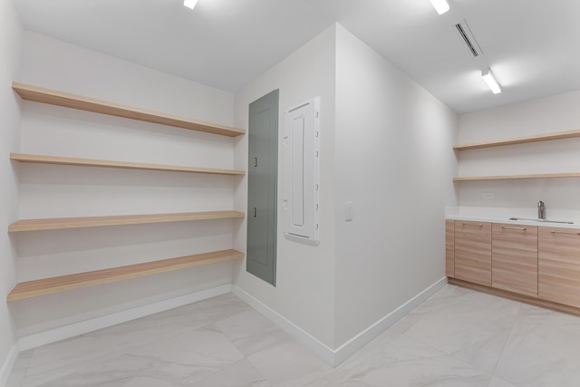 210 SE Mizner Blvd Unit 301, Boca Raton, FL 33432 - pantry with a sink