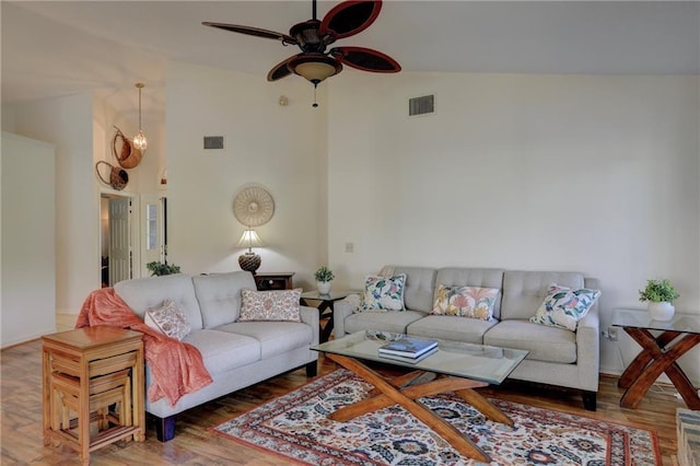 9755 N Marina Dr, Sebastian, FL 32958