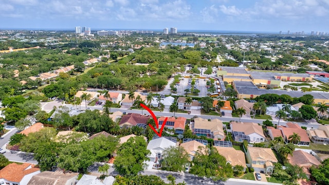 bird's eye view with a residential view