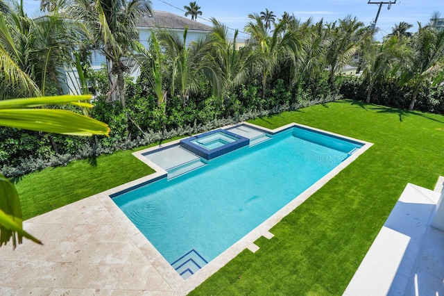 3408 Washington Rd, West Palm Beach, FL 33405 - view of pool featuring a yard and a pool with connected hot tub