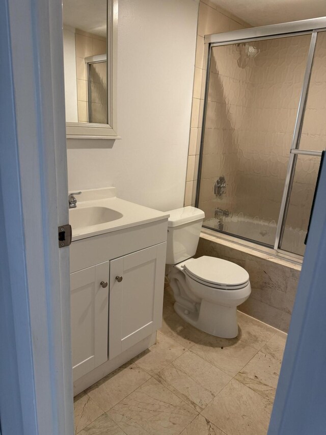1681 NW 70th Ave Unit 102, Plantation, FL 33313 - walk in closet featuring dark wood-style flooring
