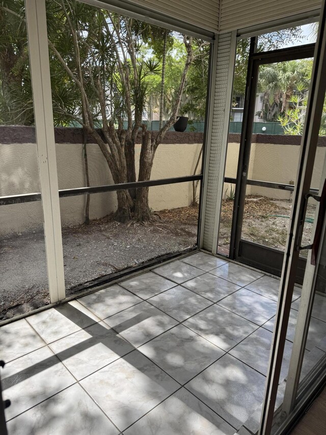 1681 NW 70th Ave Unit 102, Plantation, FL 33313 - view of unfurnished sunroom