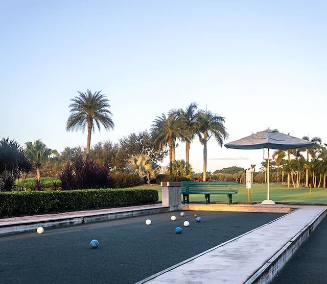 10839 Royal Devon Way, Lake Worth, FL 33449 - surrounding community featuring a bocce ball area