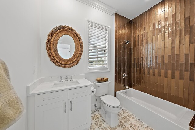17065 Bay St, Jupiter, FL 33477 - bathroom featuring washtub / shower combination, toilet, vanity, and baseboards