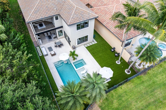 16491 Gateway Bridge Dr, Delray Beach, FL 33446 - aerial view of property and surrounding area with a pool area