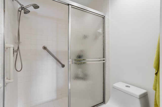 9927 Seacrest Cir Unit 202, Boynton Beach, FL 33437 - full bath featuring toilet and a stall shower