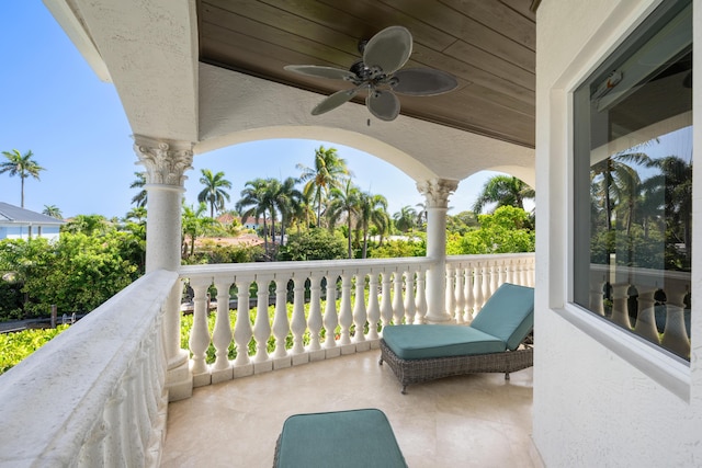 712 NE 71st St, Boca Raton, FL 33487 - view of patio / terrace with ceiling fan and a balcony