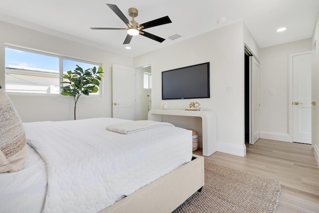 841 SE 5th Ter, Pompano Beach, FL 33060 - bedroom featuring recessed lighting, light wood finished floors, visible vents, a ceiling fan, and baseboards
