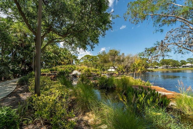 5166 SE Inkwood Way, Hobe Sound, FL 33455 - view of water feature