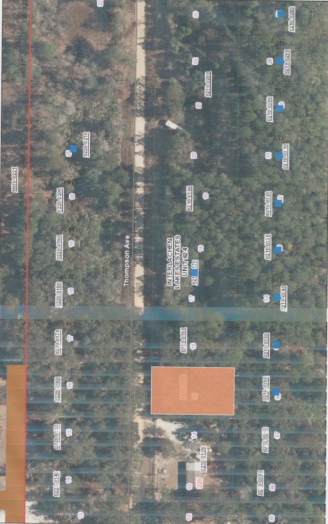 221 Thompson Ave, Interlachen, FL 32148
