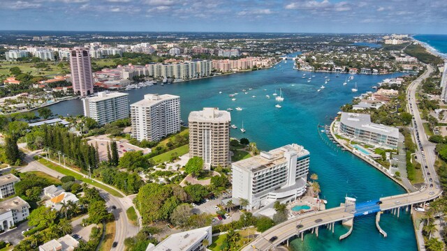 21687 Cromwell Cir, Boca Raton, FL 33486 - aerial view with a city view and a water view