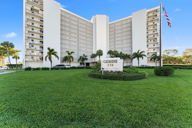 336 Golfview Rd Unit 916, North Palm Beach, FL 33408 - view of building exterior