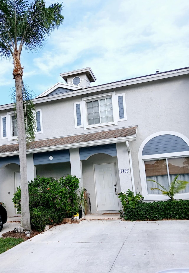 multi unit property featuring stucco siding