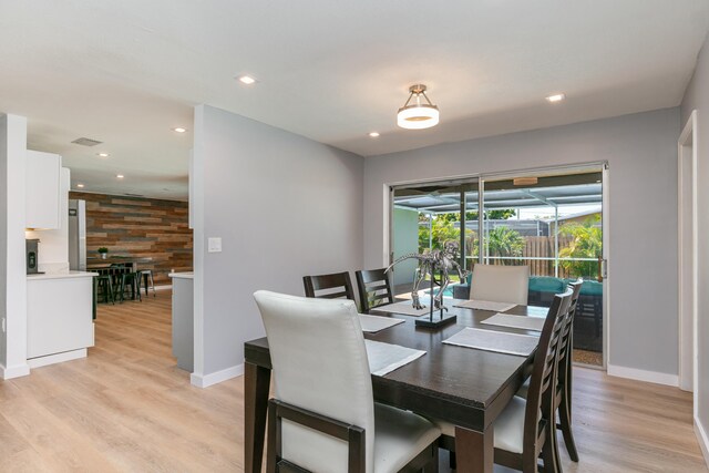 8421 NW 24th St, Sunrise, FL 33322 - dining space with baseboards, recessed lighting, light wood-style flooring, and visible vents