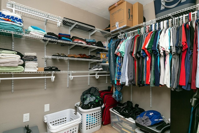 8421 NW 24th St, Sunrise, FL 33322 - view of walk in closet