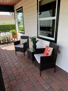 view of patio / terrace with covered porch