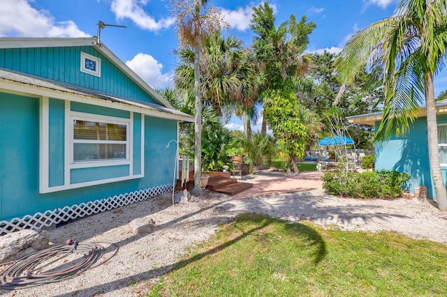 108 NE Carlisle Ln, Port Saint Lucie, FL 34952 - view of side of property