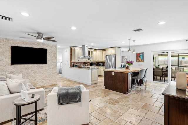 21786 Banyanwood Rd, Boca Raton, FL 33433 - living area with recessed lighting, visible vents, and ceiling fan