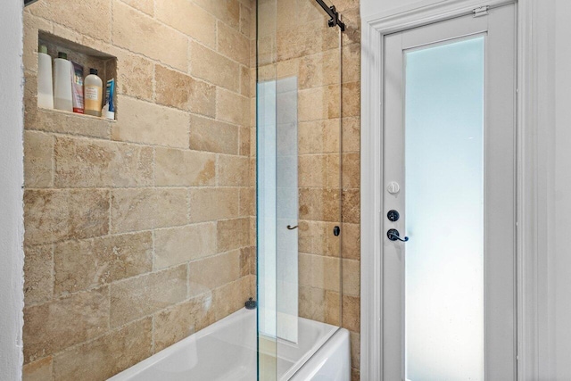 21786 Banyanwood Rd, Boca Raton, FL 33433 - full bathroom featuring shower / washtub combination