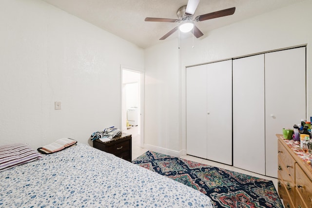 1285 NE 154th St, North Miami Beach, FL 33162 - bedroom with ceiling fan and a closet