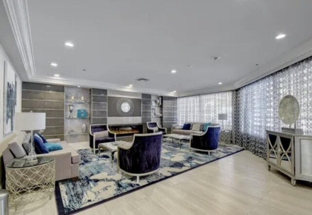 5439 Verona Dr Unit P, Boynton Beach, FL 33437 - lobby with ornamental molding and recessed lighting