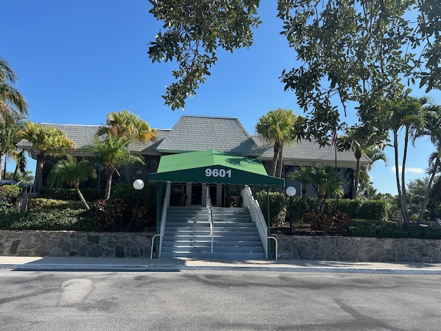 9872 SE Little Club Way S, Tequesta, FL 33469 - view of building exterior