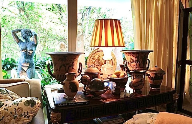 434 Chilean Ave Unit 2B, Palm Beach, FL 33480 - view of living area