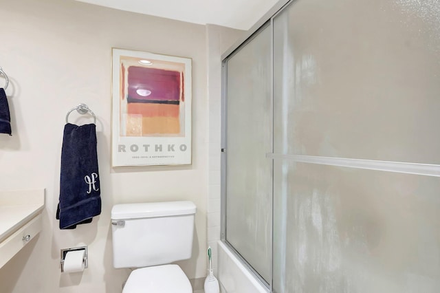 7847 Lakeside Blvd Unit 1023, Boca Raton, FL 33434 - full bath featuring toilet, vanity, and bath / shower combo with glass door