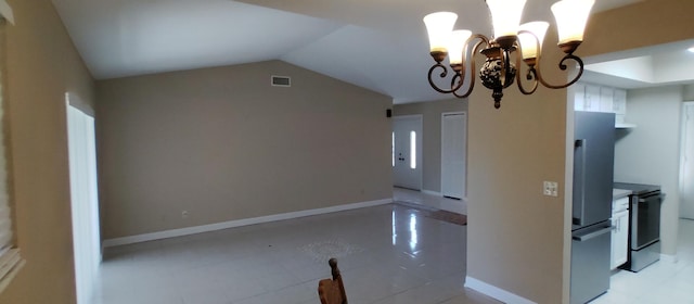 kitchen with stainless steel appliances, baseboards, visible vents, and an inviting chandelier
